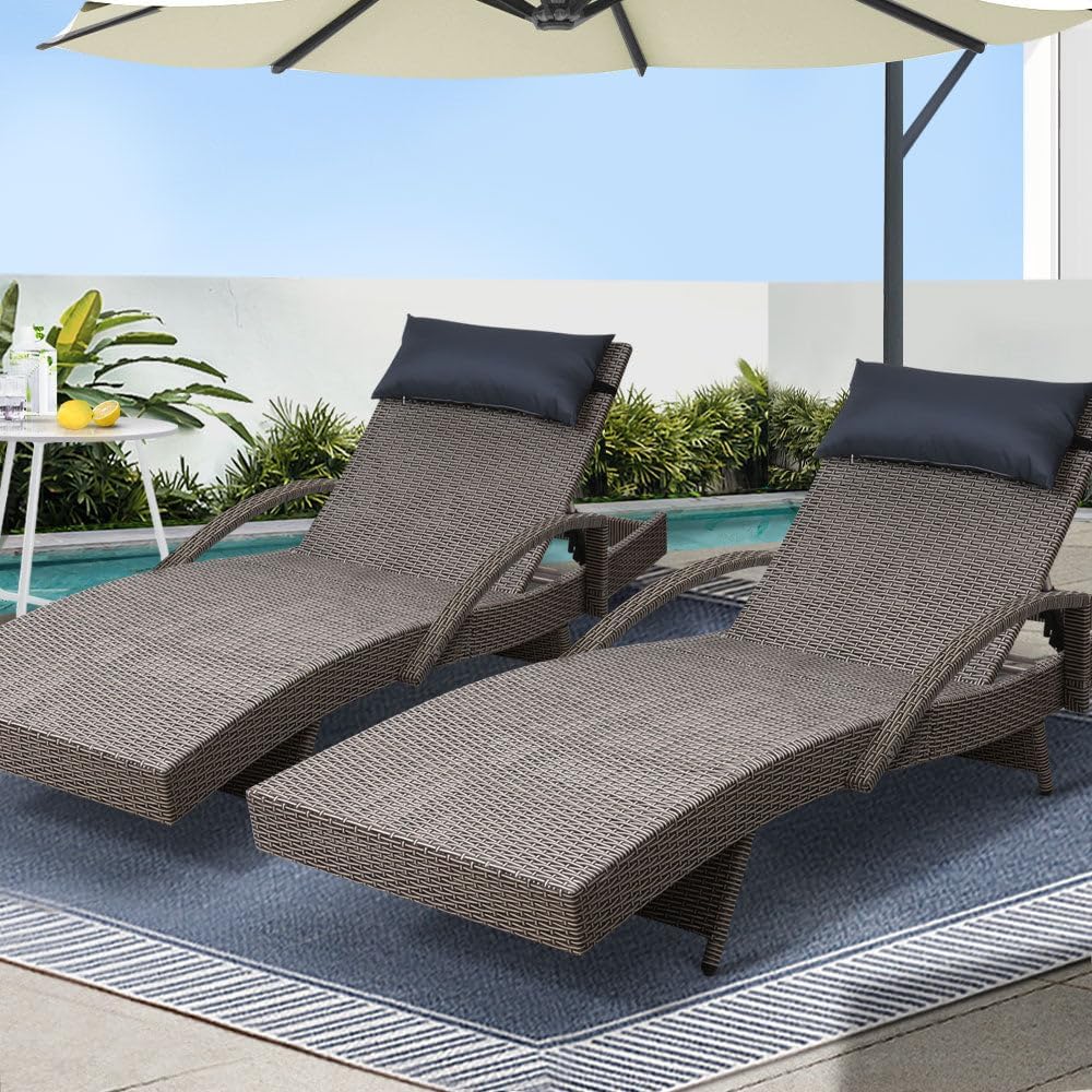 Zestaw 2 leżaków ogrodowych z  – Rattan Lounge Set recenzja i cena